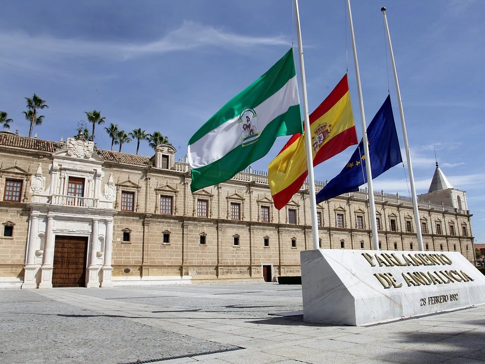 Parlamento de Andalucía - Qué ver en Sevilla - Guía de viaje Sevilla - Buendía Tours