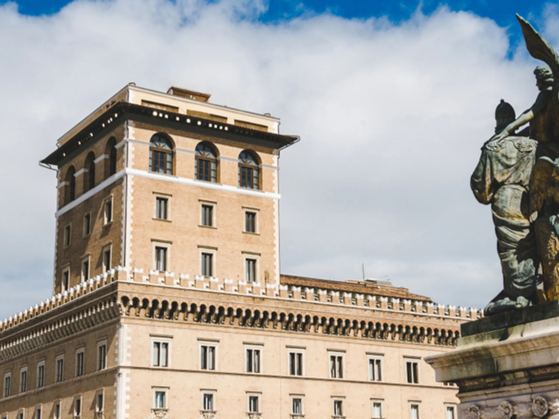 Palazzo Venezia-Buendía tours Roma