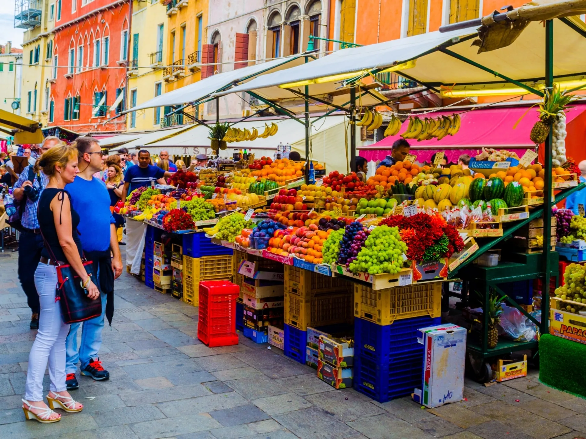 Mercado Río Terá de San Leonardo en Venecia