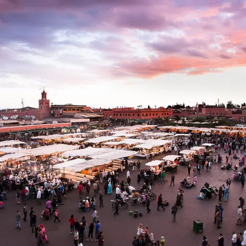 Vista Plaza de Jemaa el Fna - Plaza de Jemaa el Fna - Qué ver en Marrakech - Guía de Viajes Marrakech - Buendía