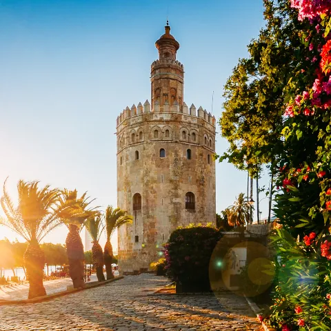 Torre del Oro - Qué ver en Sevilla - Guía de viaje Sevilla - Buendía Tours