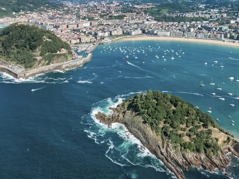 Excursión a San Sebastián, Hondarribia, Hendaya y Getaria desde Bilbao
