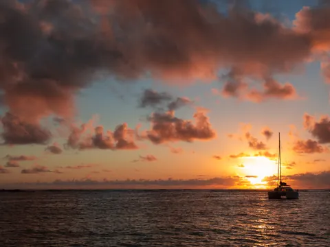 paseo catamarán Puesta Sol Altea barco Crucero Cava Costa Blanca Comunidad Valencia
