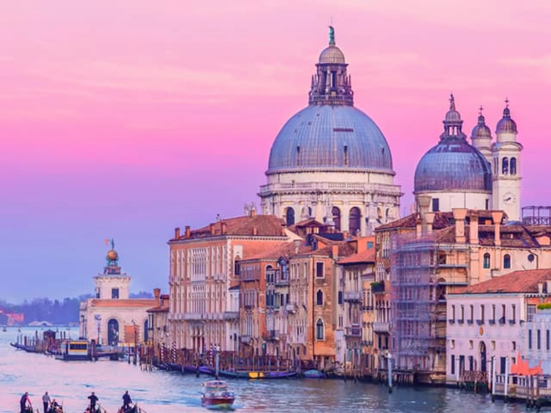 Basílica de San Marcos desde el Gran Canal en Venecia-Qué hacer en Venecia en un día-Cosas que hacer en Venecia-Planes en Venecia-Guía de Viajes Buendía Tours