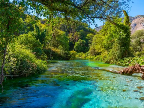 excursión Laguna Ojo Azul desde Saranda Laggon Blue Eye Albania