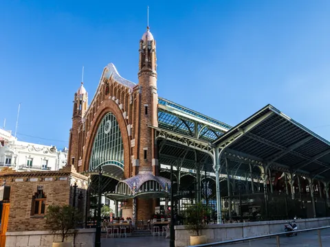 Entrada principal al Mercado Central de Valencia