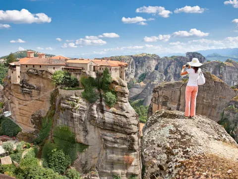 excursión Meteora desde Salonica español Tren Monasterios Kalabaka Grecia