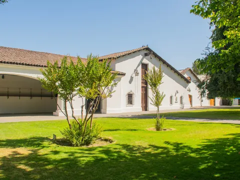 Viña Undurraga, una bodega tradicional chilena con algunos de los vinos más famosos del país.