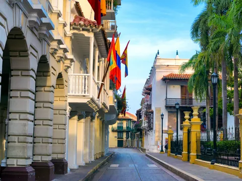 Calle del centro histórico de Cartagena de Indias, Colombia