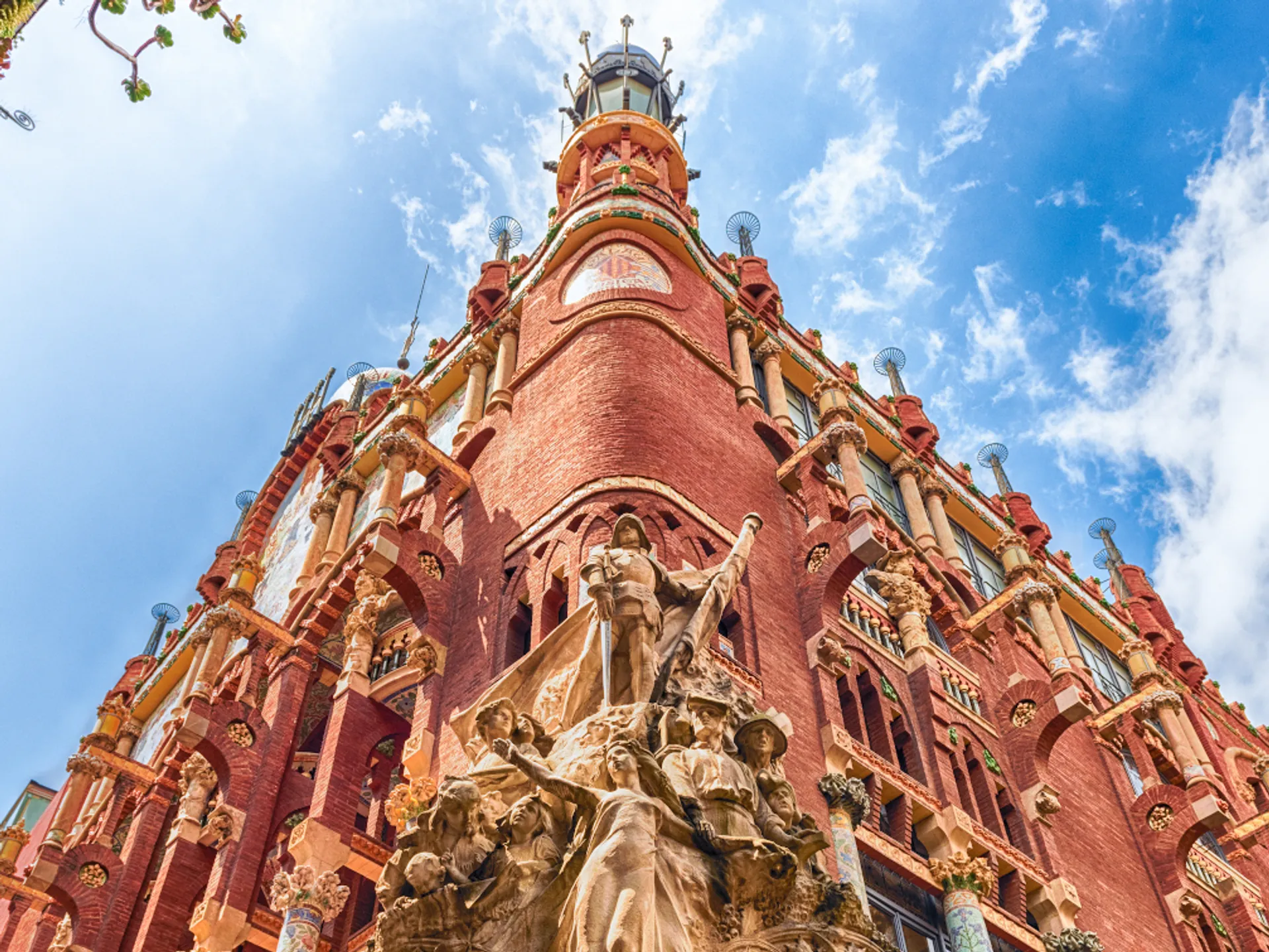 Palau de la música catalán - 15 joyas arquitectónicas de Barcelona - Blog - Buendia Tours