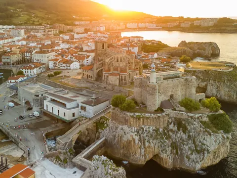 Vista aérea de Castro Urdiales, Cantabria