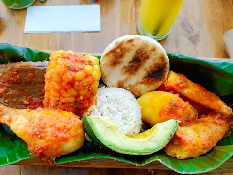 Degustacion Gastronomica Guatape Fiambre