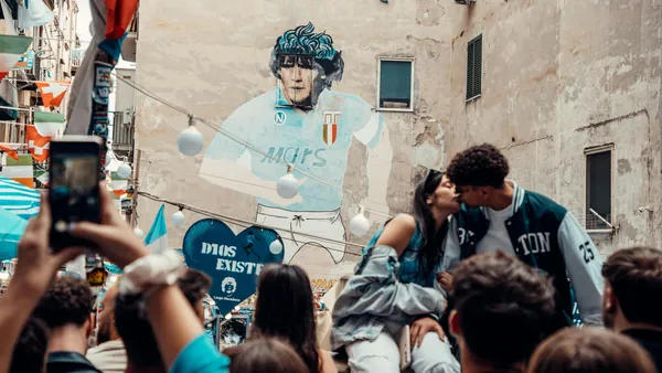 Mural de Diego Maradona en Nápoles, Campania, Italia
