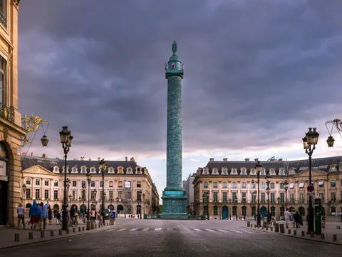 Columna Vendôme en la Place Vendôme de París