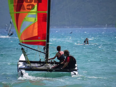 paseo catamarán Alcudia Velero Hobie Cat Mallorca Baleares