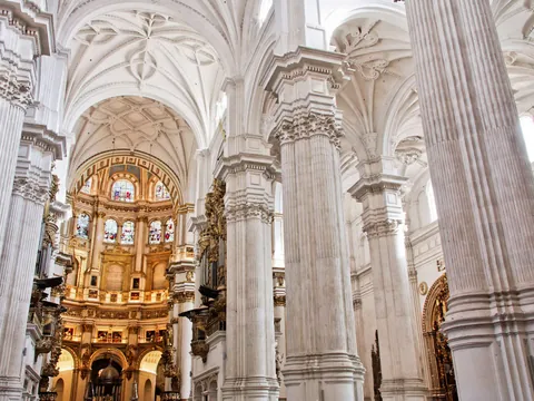 tour privado Catedral Granada Capilla Real Madraza