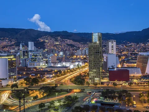 Medellin noche