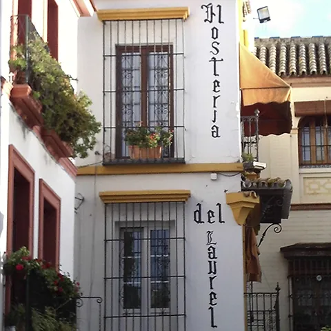 Plaza de los Venerables - Qué ver en Sevilla - Guía de viaje Sevilla - Buendía Tours