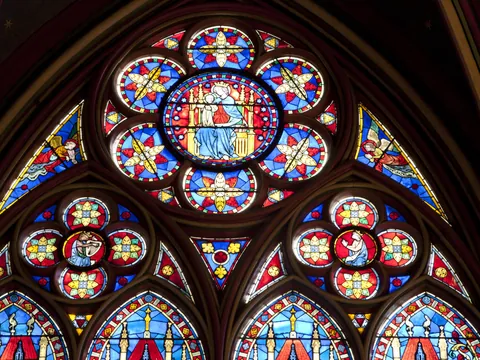 Vitrinas de colores de la Catedral de Notre-Dame.
