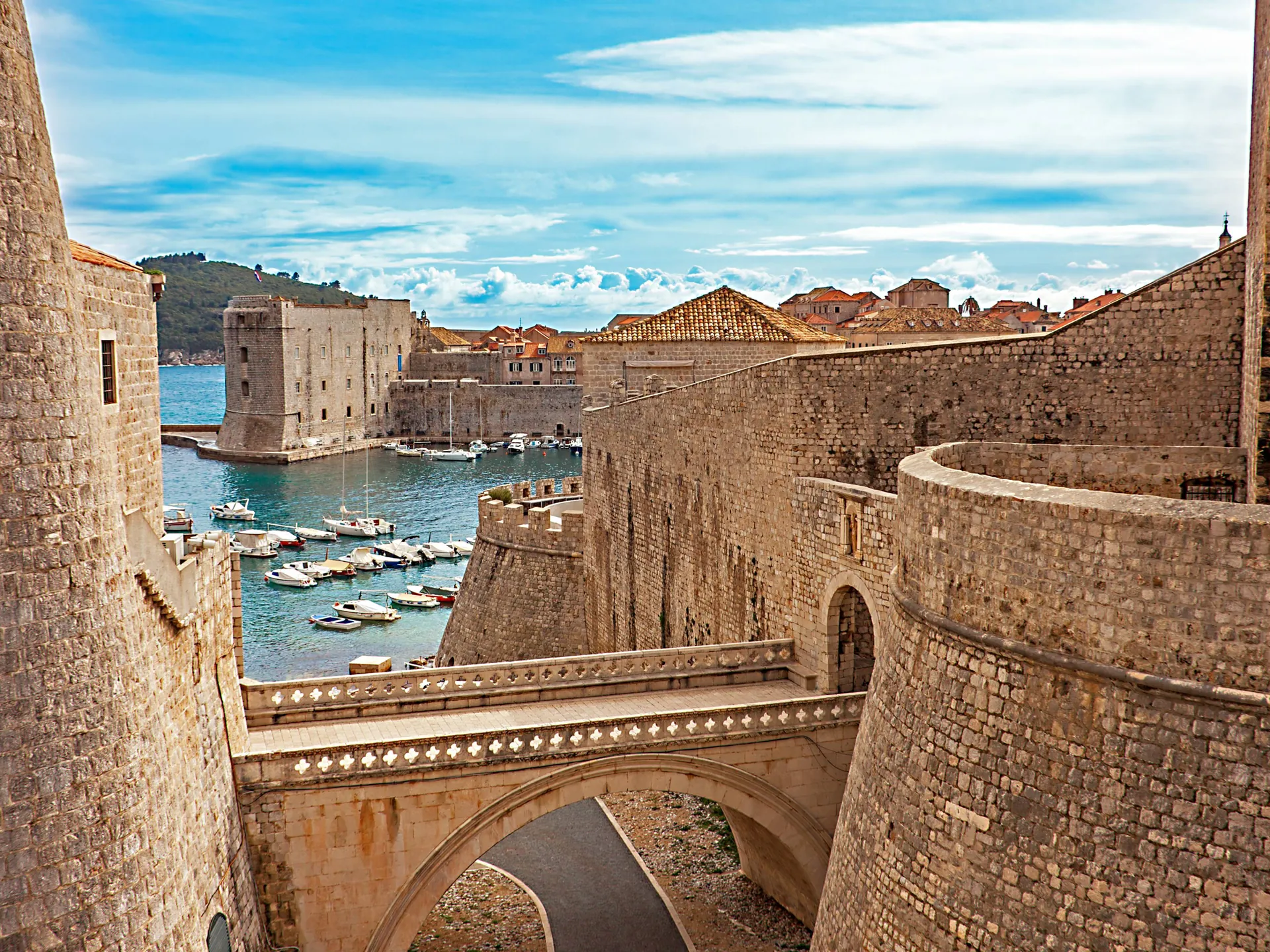 Puerta de Pile - Escenarios de Juego de Tronos en Dubrovnik - Blog - Buendía Tours