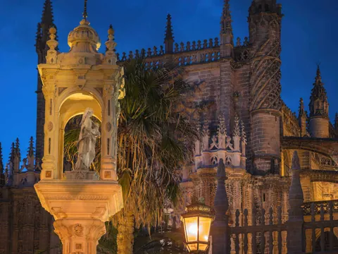 Las antiguas civilizaciones que han pasado por Sevilla nos dejan un sinfín de enigmas por resolver.
