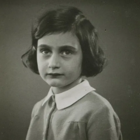 Fotografías de Ana Frank- Casa de Ana Frank- Qué ver en Ámsterdam- Buendía Tours