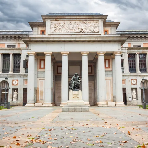 Entrada al Museo del Prado de Madrid-Guia viaje Madrid-buendiatours