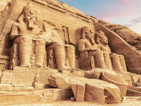 vista del Templo de Ramses Ii excursión a Abu Simbel desde Asuan excursiones y Actividades en Egipto