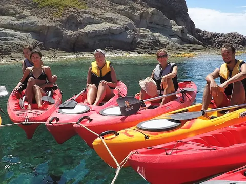 Ruta en kayak y snorkel por Cabo de Gata