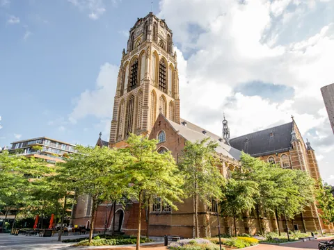 excursión Roterdam la Haya desde Amsterdam en español Iglesia San Lorenzo Holanda Países Bajos