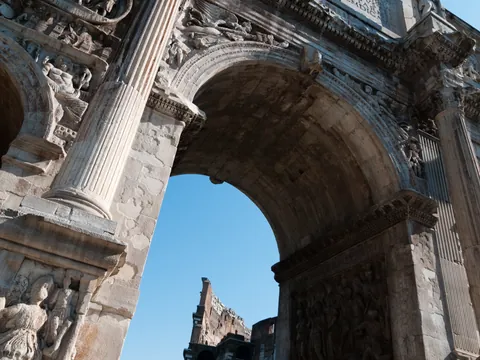 Detalles del Arco de Constantino, Roma