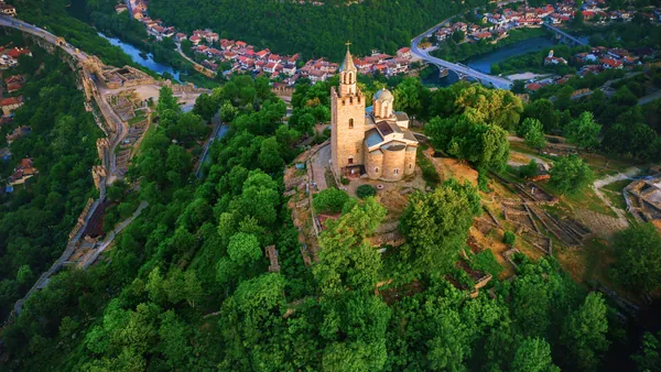 En Veliko Tarnovo se encuentra la fortaleza de Tsarevets.