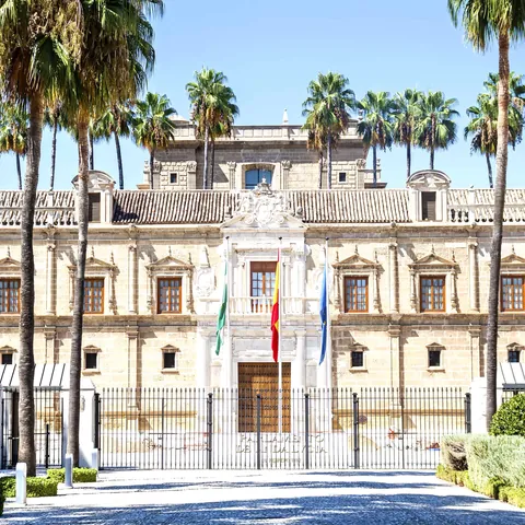 Parlamento de Andalucía - Qué ver en Sevilla - Guía de viaje Sevilla - Buendía Tours