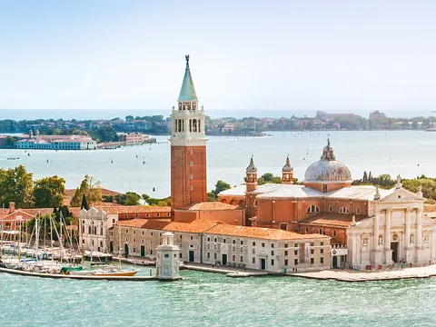 Tour panorámico en barco por Venecia