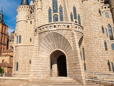 Visita guiada palacio episcopal astorga
