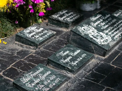 cementerio-montesacro-pablo-escobar.jpg