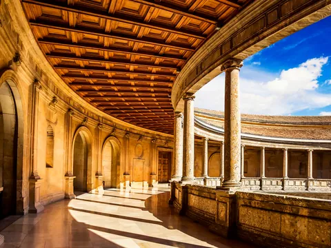 Alhambra Audioguía visita Palacio Carlos V Granada