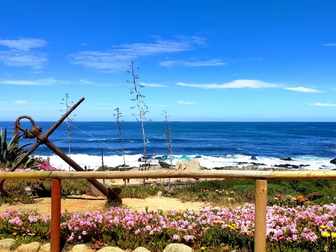 Playa en Isla Negra, a algo más de 100 km al suroeste de Santiago de Chile.