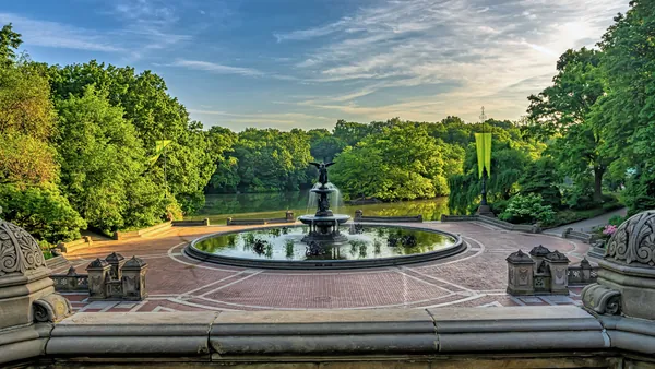 Fuente Bethesda en Central Park, Nueva York, Estados Unidos
