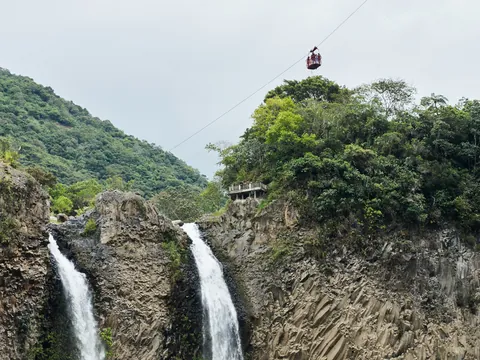 excursion-banos-ecuador-tarabita.jpg