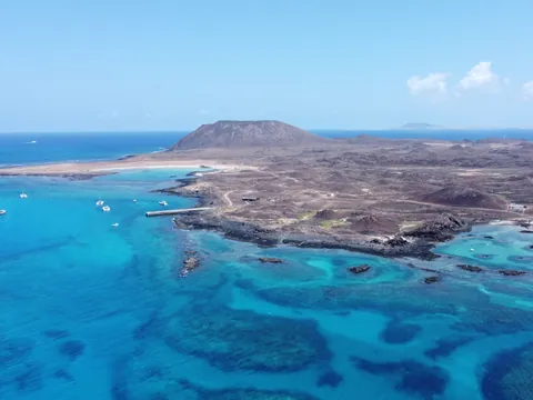 Traslados en water taxi a Isla de Lobos desde Corralejo