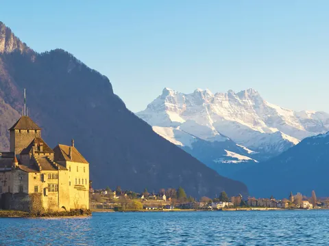 tour-riviera-suiza_excursion-desde-ginebra_castillo-chillon-montreux_buendia.jpg