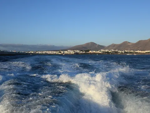 Ferry de Lanzarote a Fuerteventura