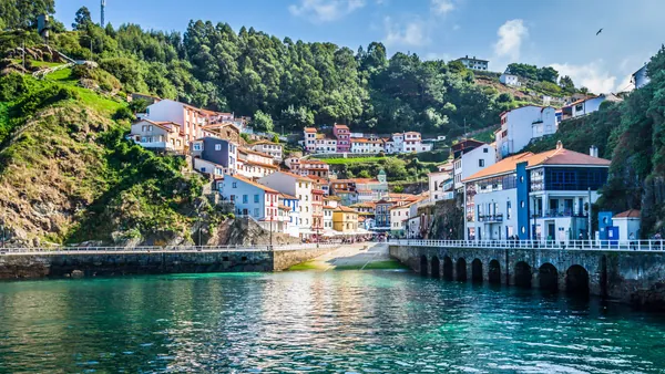 Qué hacer en Cudillero para descubrir el pueblo más fotogénico de la costa asturiana