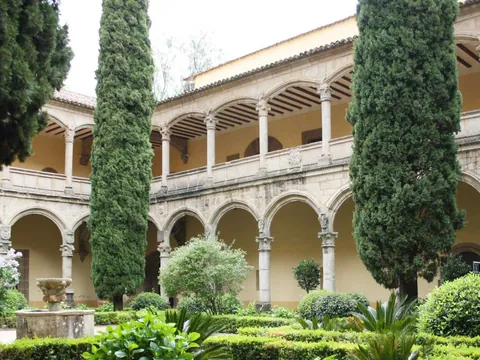 excursión Yuste desde Cáceres visita guiada Monasterio Yste entradas Extremadura