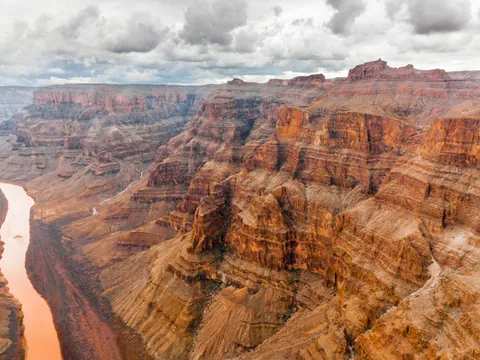 excursión Ladera Oueste Gran cañón desde las Vegas Sky Walk visita guiada español Nevada Colorado