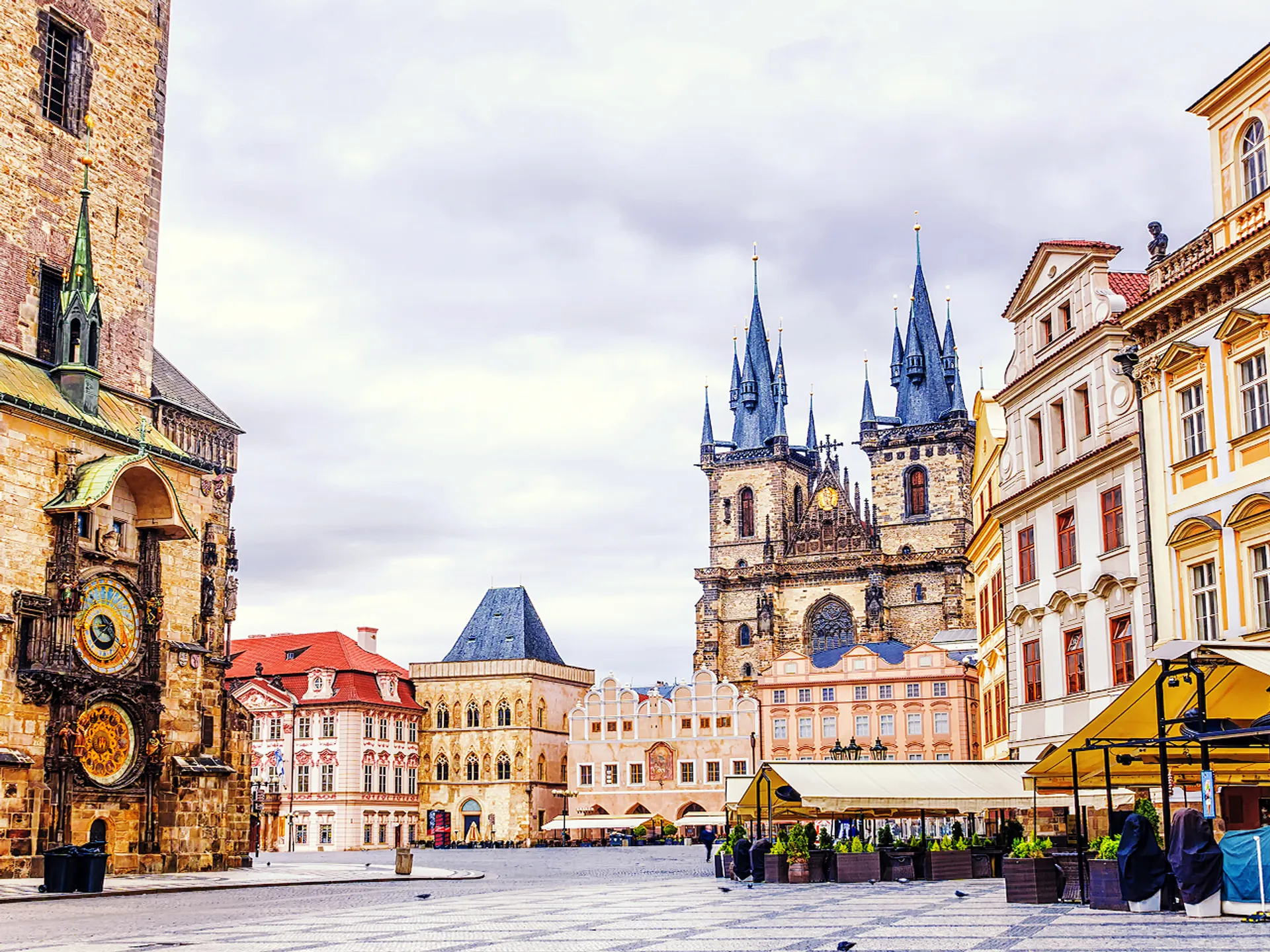 Plaza de la Ciudad Vieja de Praga - HOME Praga - Guía de Viajes Praga - Buendía