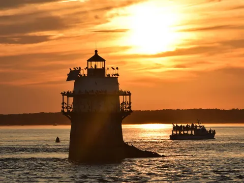 paseo en barco Finisterre atardecer excursión barco Puesta Sol Costa Gallega Galicia