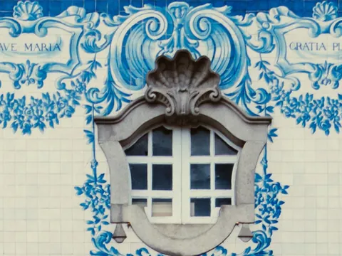 Tour por Oporto con visita a una bodega y cata de vinos
