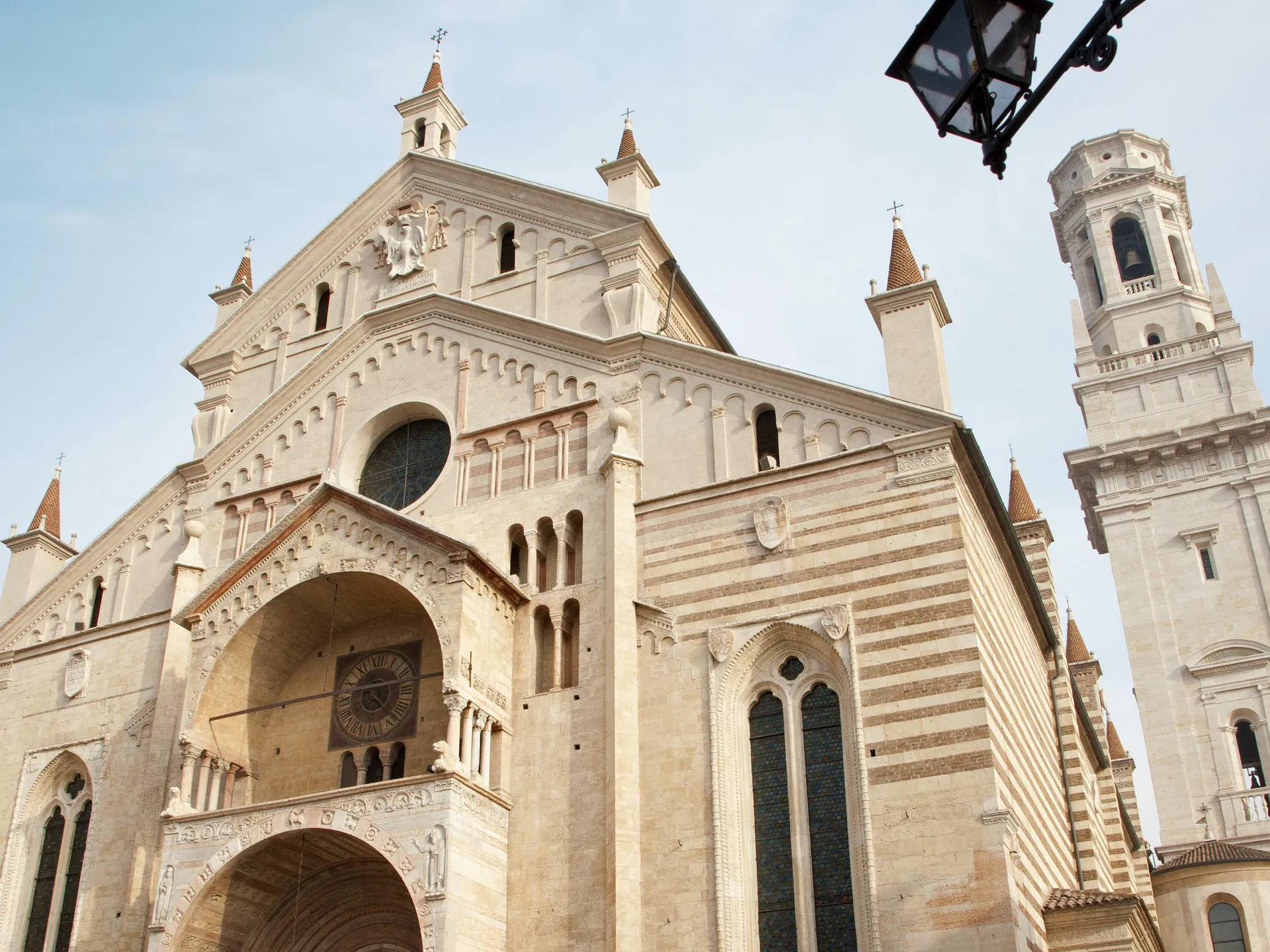 Catedral de Verona - Qué ver en Verona - Guía de viaje Verona - Buendía Tours